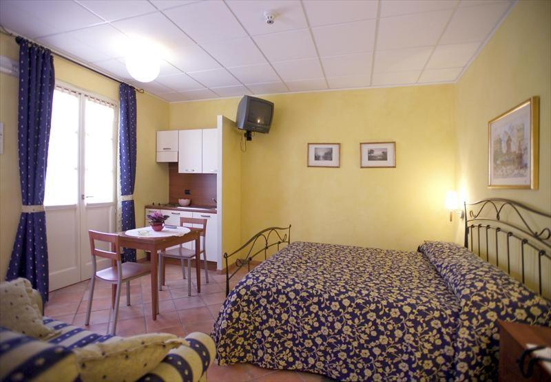Albergo Badellino 브라 외부 사진