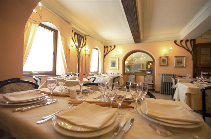 Albergo Badellino 브라 외부 사진