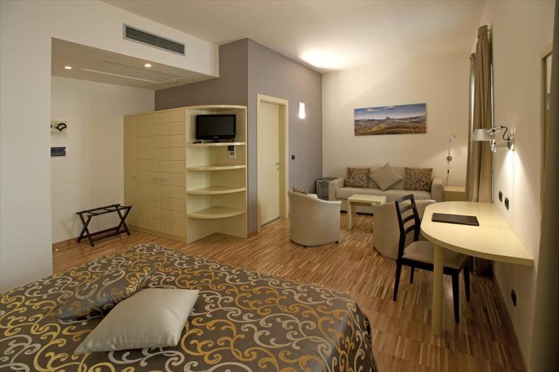Albergo Badellino 브라 외부 사진