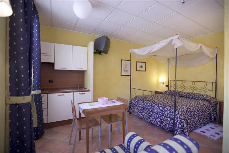 Albergo Badellino 브라 외부 사진